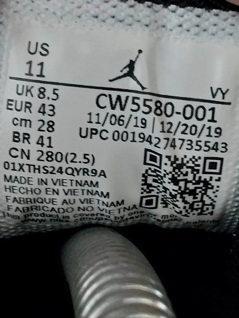 Pre-owned 2019 Jordan 1 Low